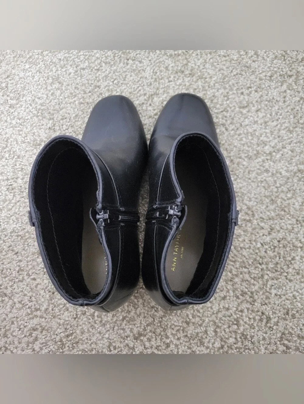 Ann Taylor Factory Women's Black Faux Leather Ankle Boots w/ Block Heel, Sz 8